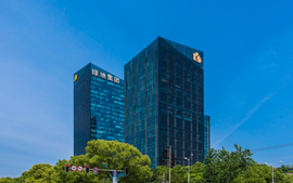 綠地藍(lán)海有辦公室出租嗎？