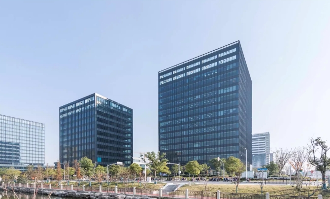 上海虹橋中建錦繡天地：匠心筑造，城市生活新典范！