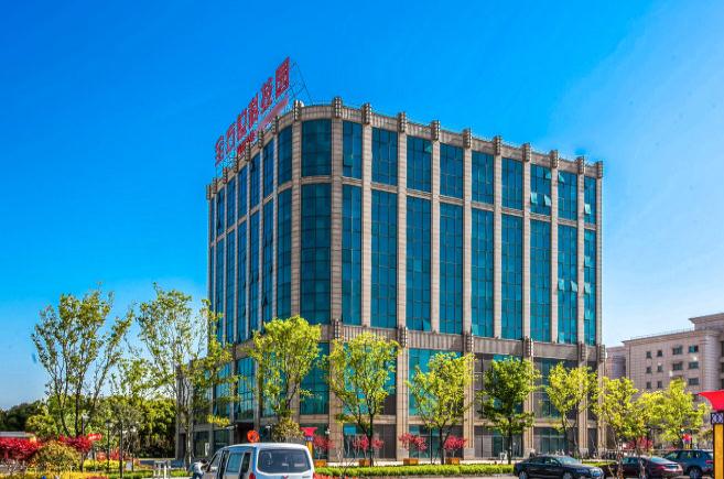 搶占先機(jī)，上海全方位科技園招商熱線，助力企業(yè)騰飛！