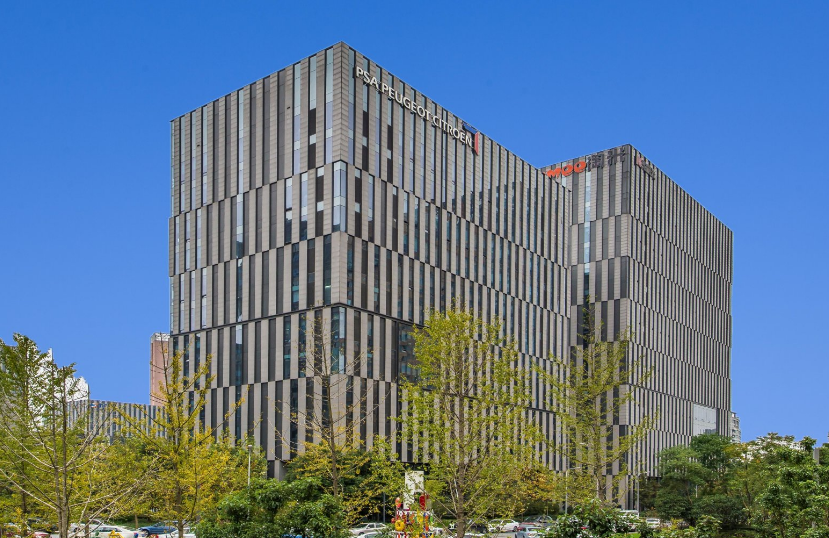 上海漕河涇現(xiàn)代服務(wù)業(yè)園區(qū)：地標建筑，交通便捷