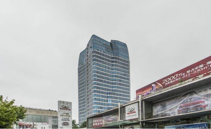 探訪(fǎng)上海外經(jīng)大廈，領(lǐng)略20層高樓宇的現(xiàn)代商務(wù)魅力